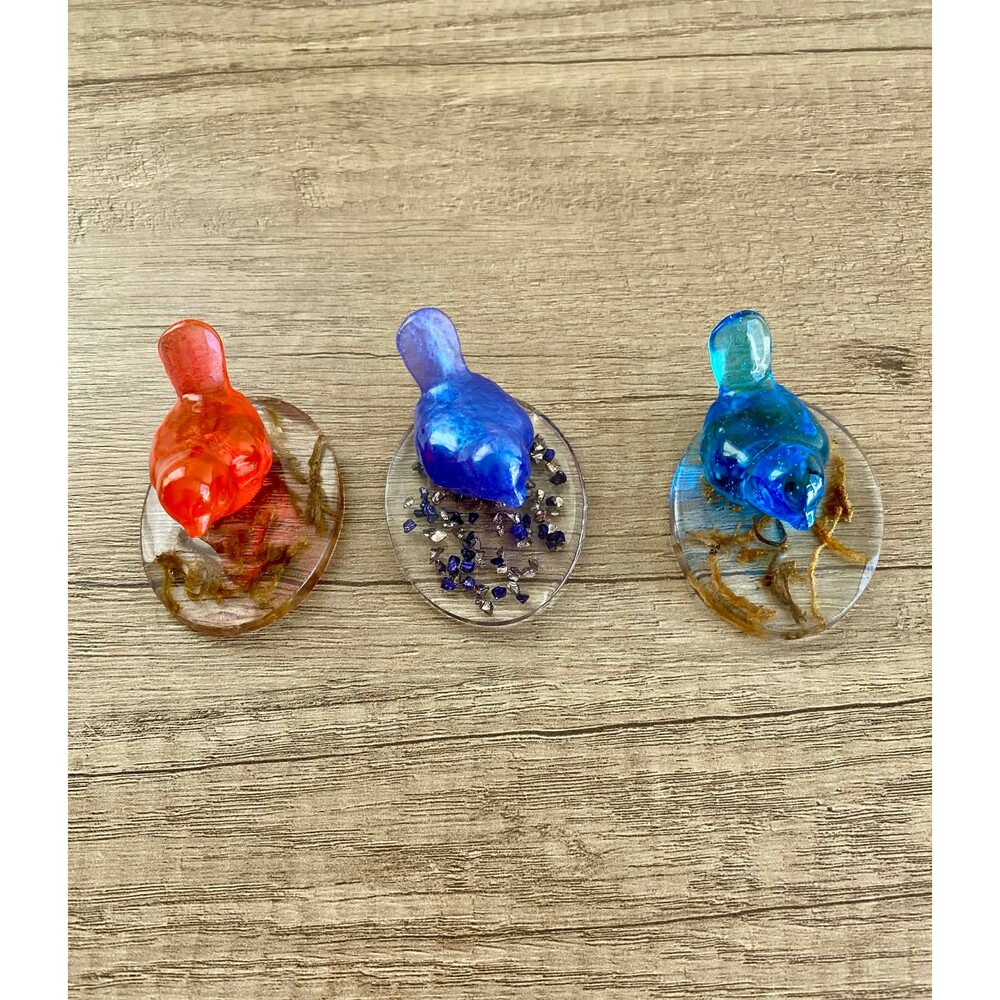 Handmade Resin Bird Figurines Set of 3 Colorful Mini Birds Home Decor - Picture 2 of 7